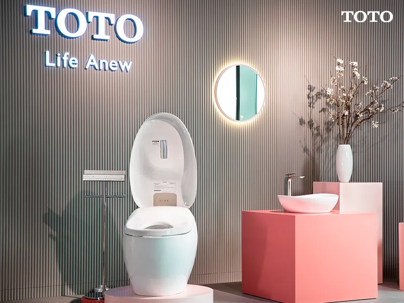 Với bồn cầu thông minh cảm ứng TOTO, bạn không chỉ sở hữu một sản phẩm, mà còn làm chủ một khoảnh khắc thượng lưu trong cuộc sống hàng ngày.