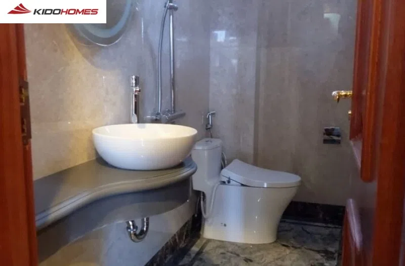 Công trình thi công TOTO: Lắp đặt thiết bị phòng tắm TOTO tại gia đình anh Tuấn (Hà Nam)