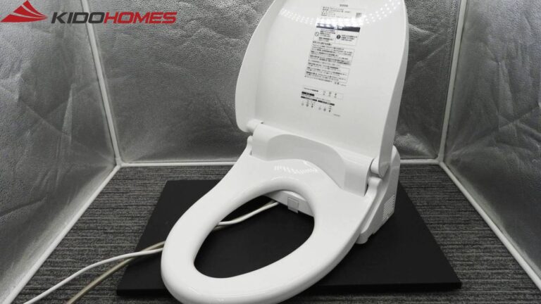 Giá Nắp Bồn Cầu Thông Minh TOTO